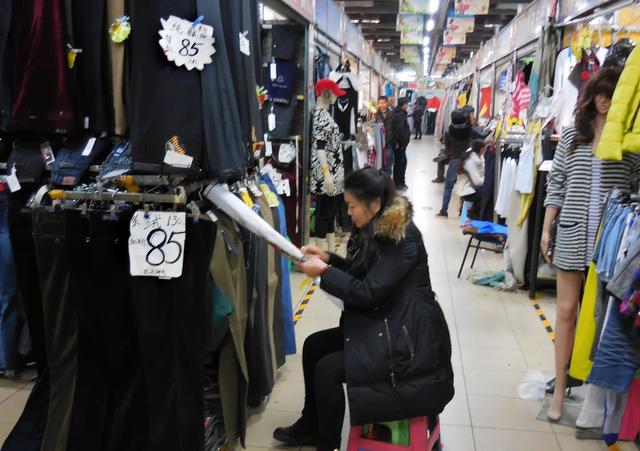 批发服装发朋友圈说说