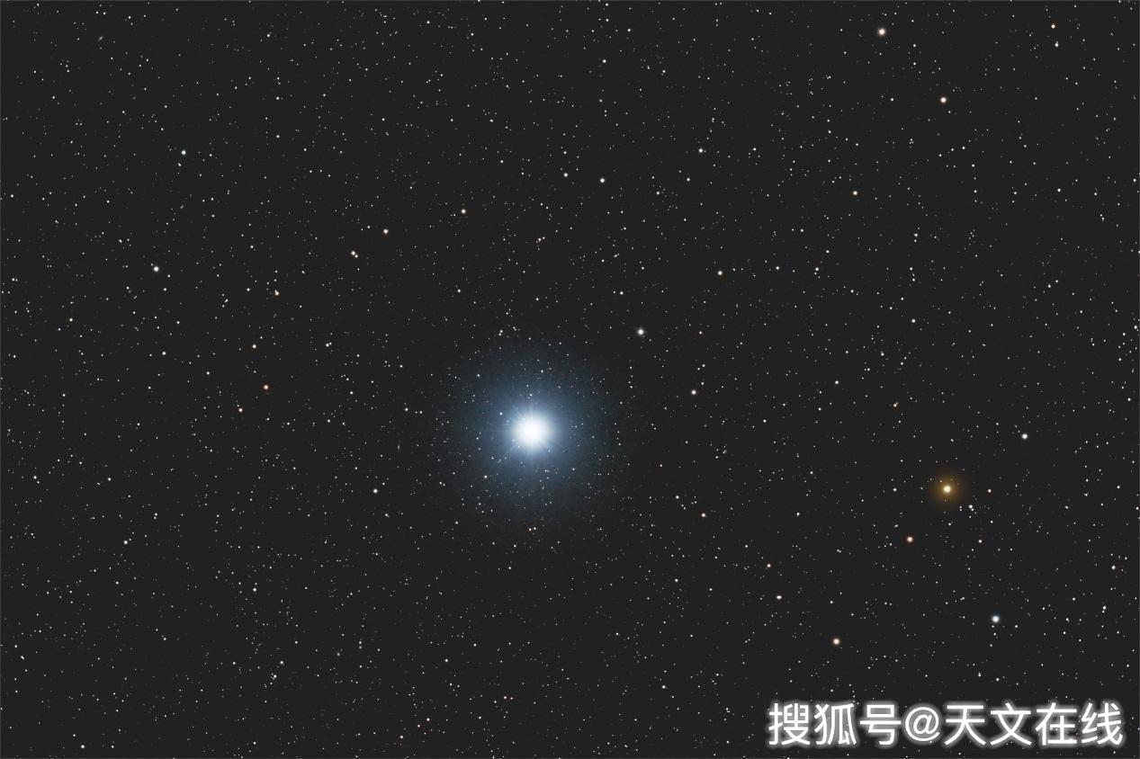 请定好您的闹钟月亮将接近心宿二和木星其中周四可见双星伴月