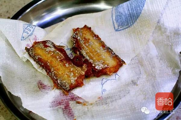 怎么煎鱼不会溅油 d498155e373f4f93ab845bf6bd30a4ad.jpeg