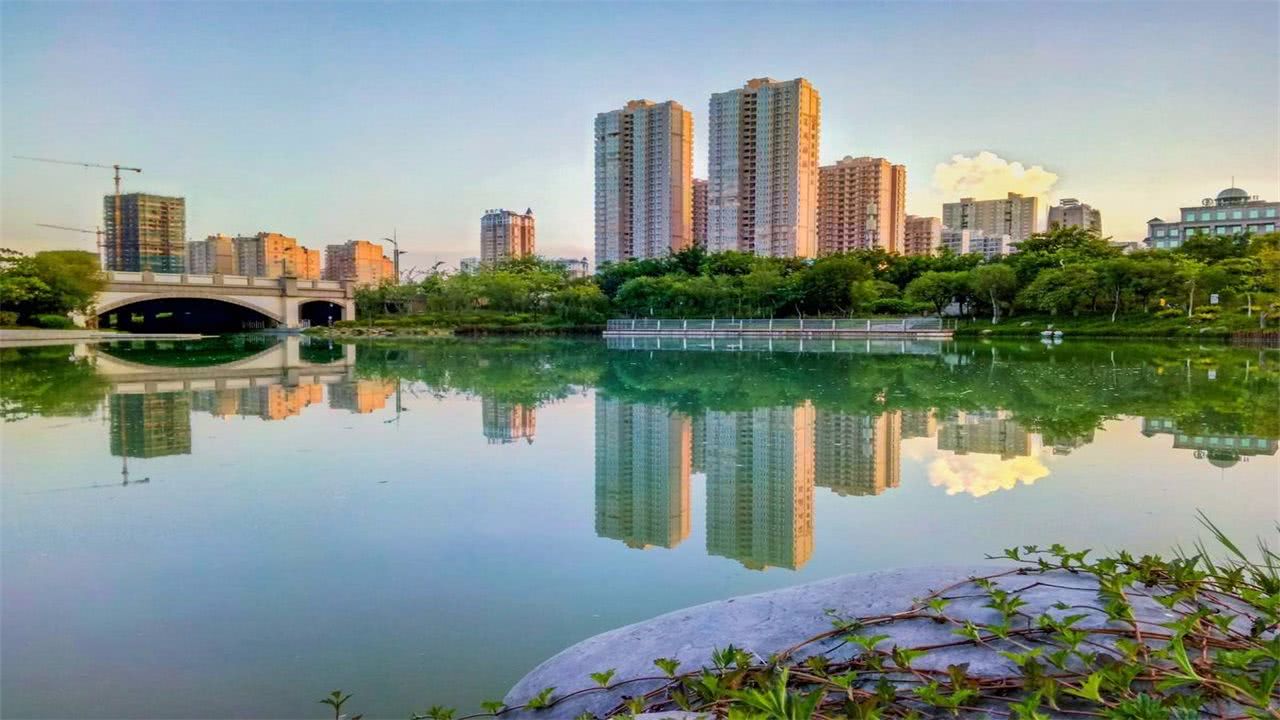 广西贺州gdp_2016年广西各市GDP排名出炉(2)