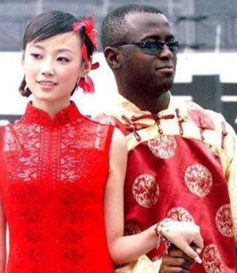 中国传统婚纱图片大全_中国传统纹样图案大全(2)