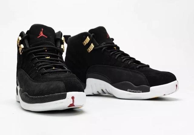 这双全新配色在色调方面与 air jordan 12"taxi 一致,以黑白两色