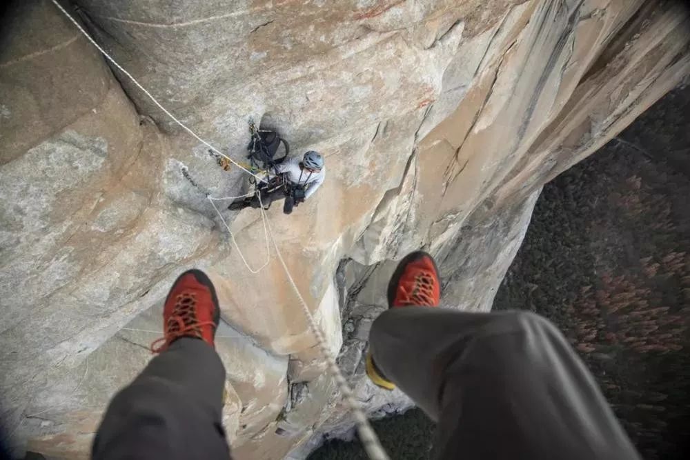 《徒手攀岩》 | 最极限,也最刺激!挑战不可能!