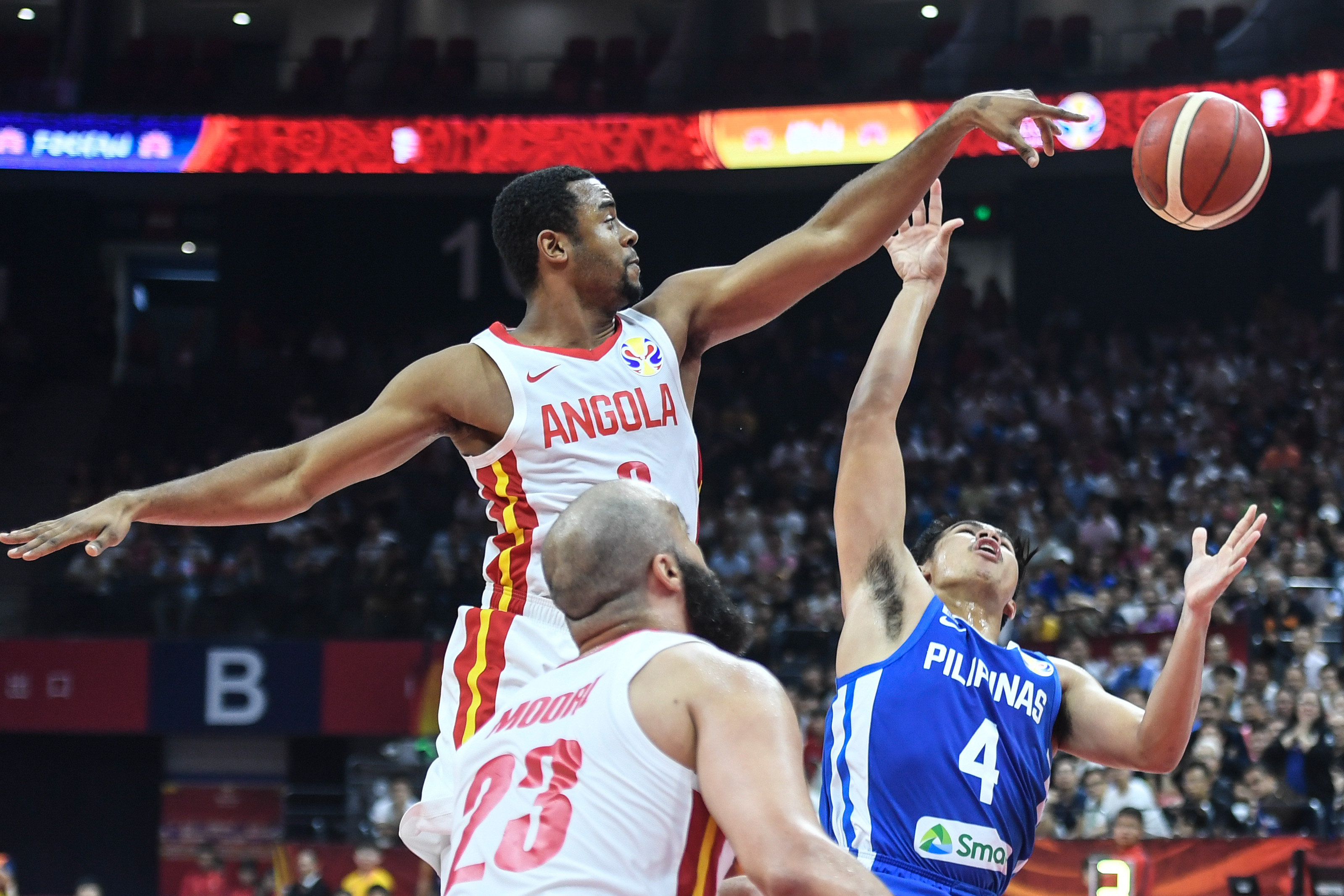 篮球——小组赛：安哥拉队胜菲律宾队