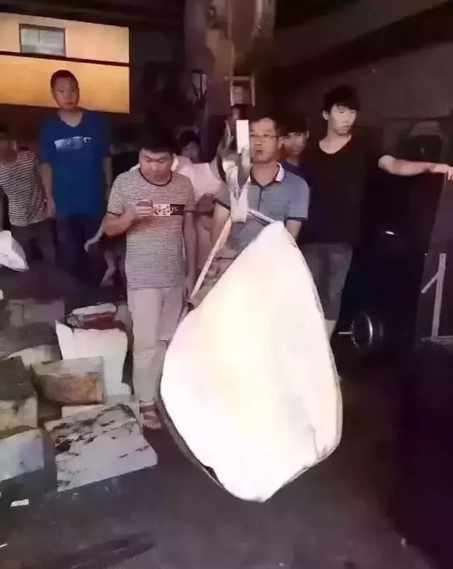 1�������ԭʯ��Ȼ���ͳ�600ֻ����������,��ʮ��Ų��䡱����ô׼��?