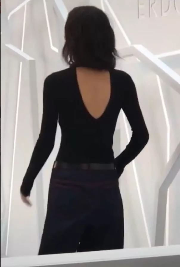 8961917890e8418ea8cecb03b37c27cd.jpeg