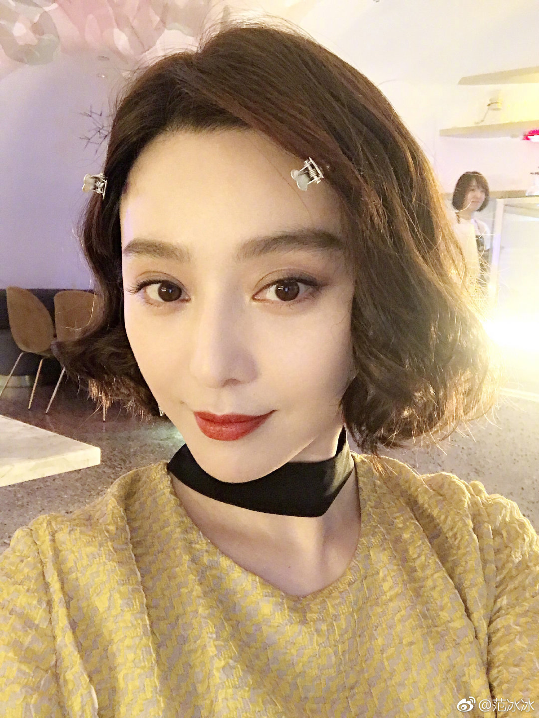 明星活动妆发造型分享 9c3543232525437085b1224811c803a2.jpeg