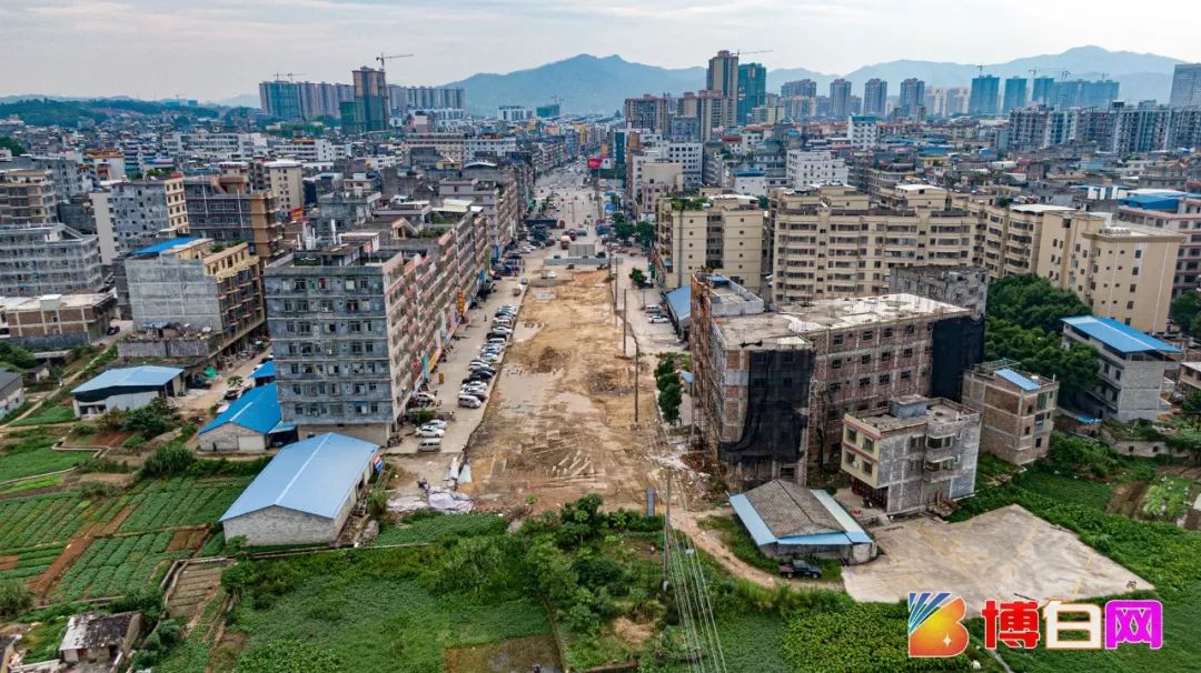 备受关注的博白锦绣西路开工硬化啦!白州大道也传来了好消息