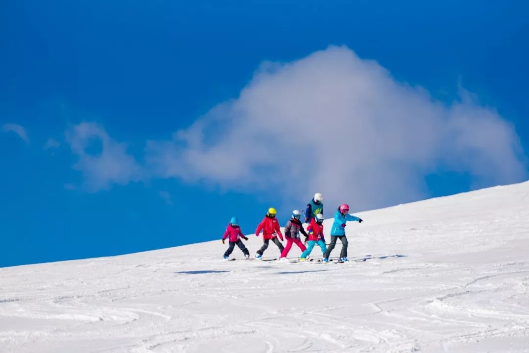 雷竞技RAYBET2019-20滑雪季开启让爱的温度包围整个冬天(图19)