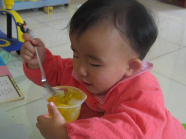                     孩子有没有积食？脸上3点很明显，嘴巴不会“说谎”，一看就知