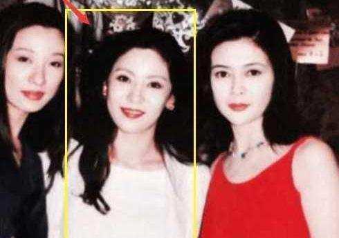 陈岚年轻时候照片 ce716cccf0634796a90927a4d4a21096.jpeg