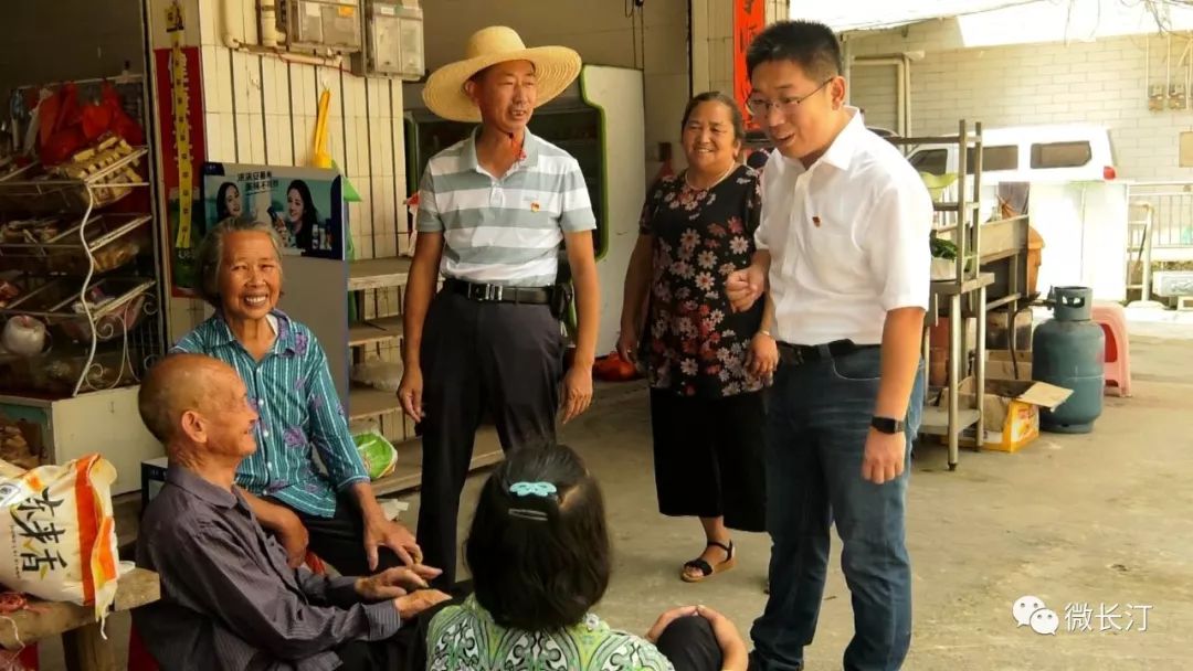 红土生态先锋丨长汀馆前省派驻村书记姚伟强真情驻基层汗水洒红土