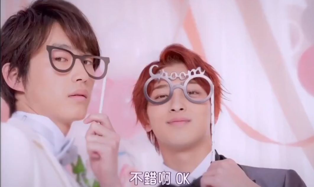 高甜电影《邻居同居2》:和两个校草同居发生三