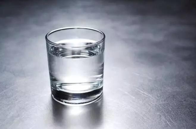 怎样快速醒酒舒服一点 ec18186a4b954c23a227d6909725d531.jpeg