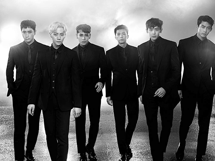 nichkhun分享团体照贺2pm出道11年人生最美好时光