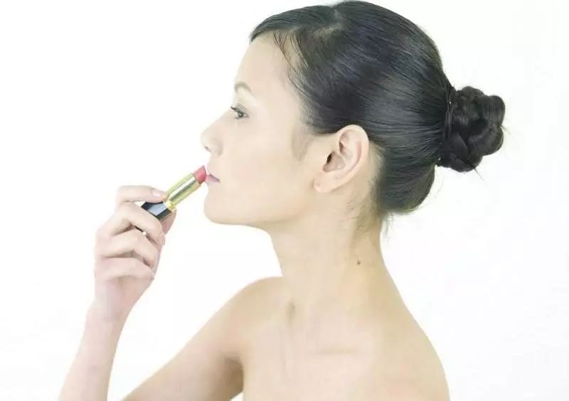 女人如何修福报 fa8ea09eb8a8480cafb7319e1252ee1d.jpeg