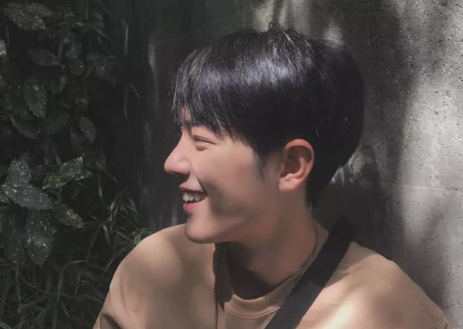 失忆、男友与失踪，一部引人入胜的短剧免费观看，失忆之恋，男友与失踪的谜团——一部引人入胜的短剧免费观看