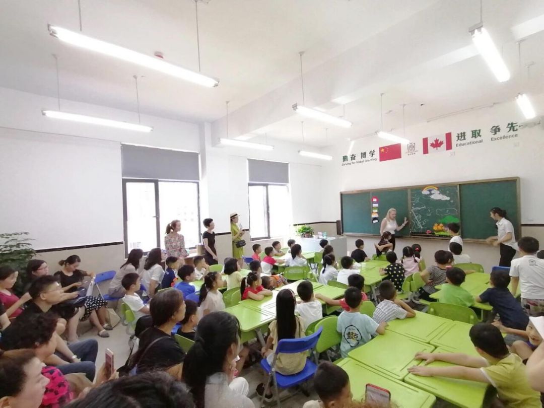襄阳枫叶国际学校公开体验课——英语课堂