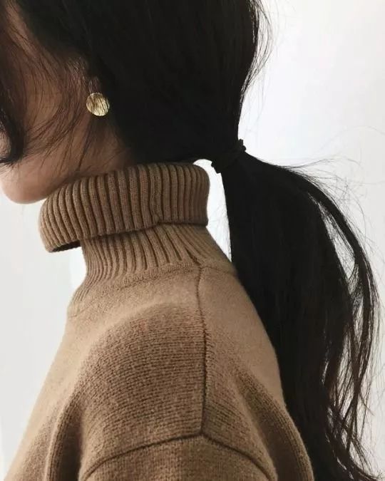 同款发型怎么自己留 184e08dc1a314feeb9e20640547348c0.jpeg