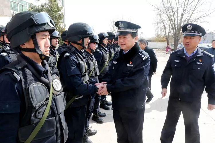 特警招聘_武汉 市民走警营 首站活动11月24日启动