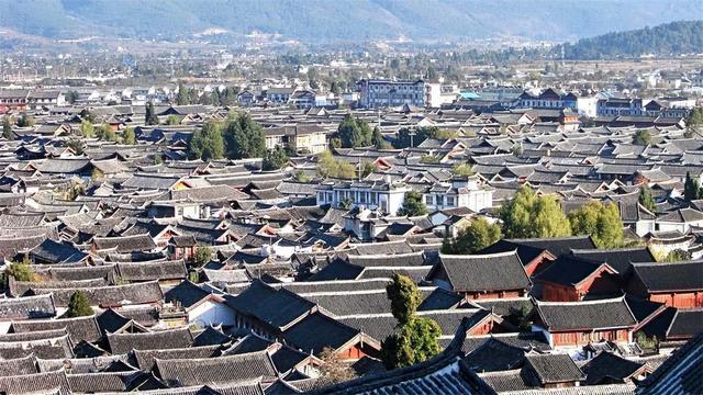 四川旅游人均要多少钱_2020年四川人均收入(3)