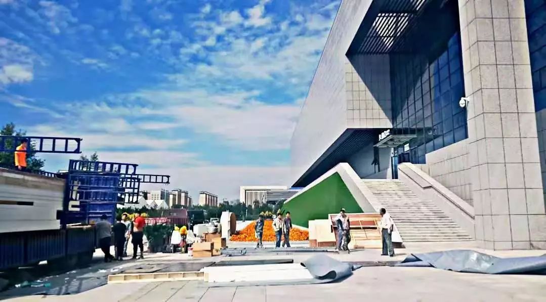 乌兰察布市经济总量_乌兰察布市(3)