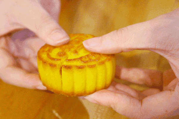 不挤人潮,中秋旅游去这里正合适!_月饼