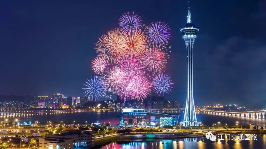 卢森堡人均gdp为什么这么赶_卢森堡人均收入世界排名,卢森堡为什么这么有钱