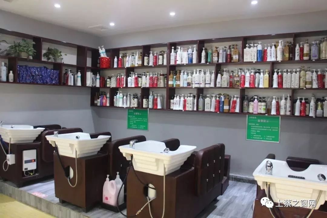 内幕曝光!上蔡这几位美女被一群帅哥搞蒙圈…