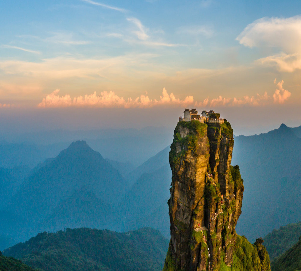 梵净山 fanjing mountain 枫叶在燃烧,野菊在怒放,雁语鸟鸣,彩林绚丽