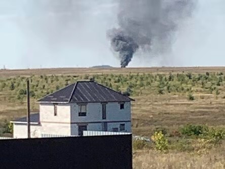 俄军一架米-8直升机在萨拉托夫州坠毁