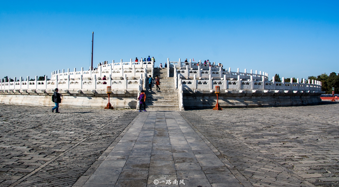 世界旅游城市排行榜出炉，北京挤进前十，这些热门景点你去过吗？