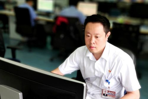 航空工业光电所优秀共产党员沈晶晶紧急任务奋战记