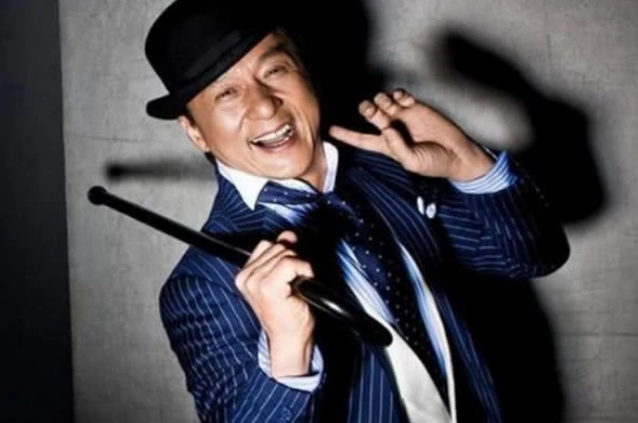 明星有钱排行榜_中国最有钱的5位男明星,赵本山只能垫底,第一名不接受任何反驳(2)