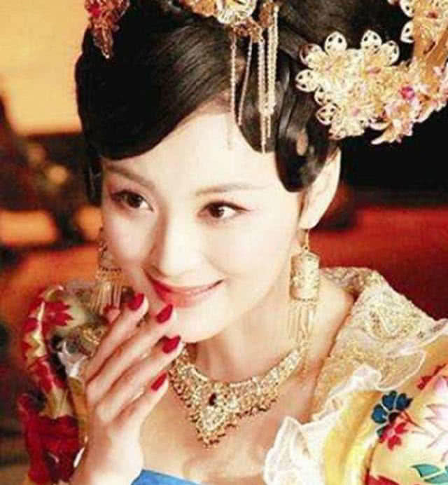 惊艳的倾国倾城美人 cc65a8baea7144ea8bc426cfa65fa623.jpeg
