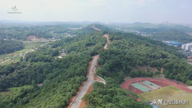 国庆假期株洲首个航空文化公园凤凰山公园开园迎客