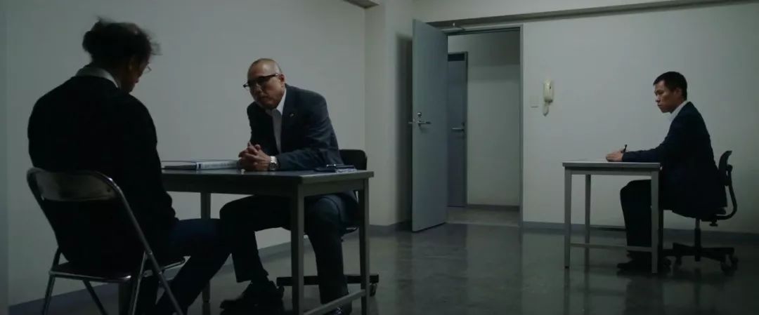 【红·预售】明天上映《检控方的罪人》淘票票