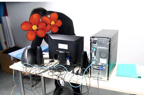 怎么关电脑屏幕不关主机 e1f2358c680942cdb9648f6bfb4a776c.png