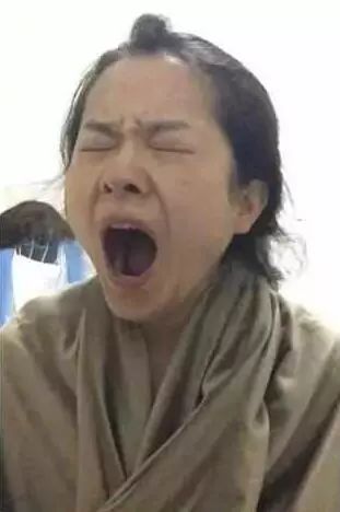 一,构图篇无论是单反少年,视频手机相机相机,摄影技巧中最基本的莫卡片棍教学还是图片