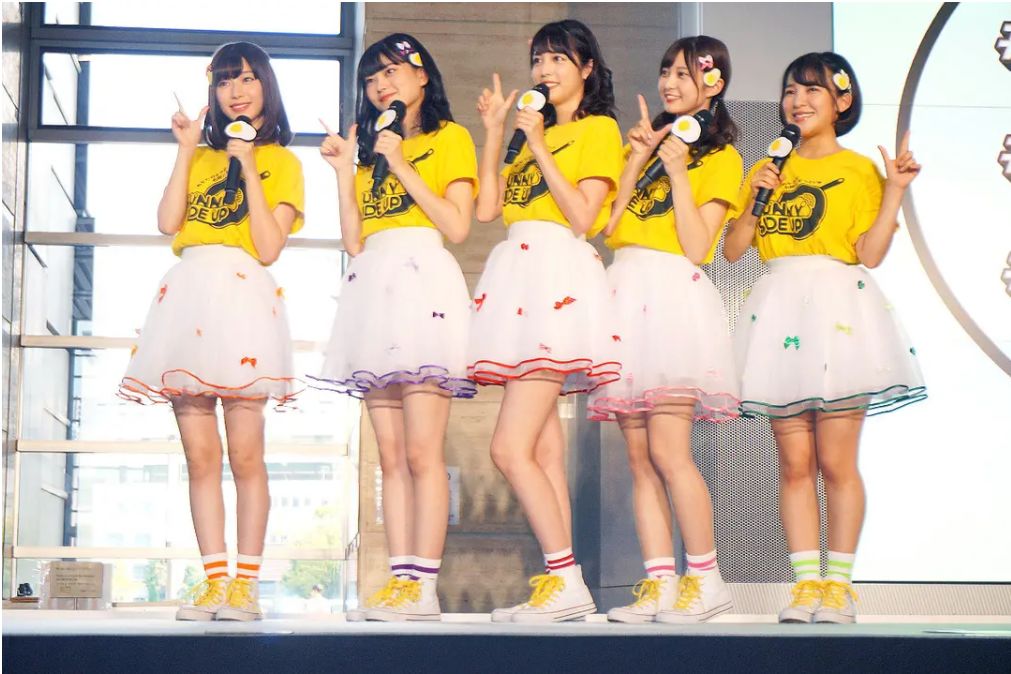 饭圈女孩和追星女孩一样吗 fac036644bc14c47927112dd7c9a5b81.jpeg