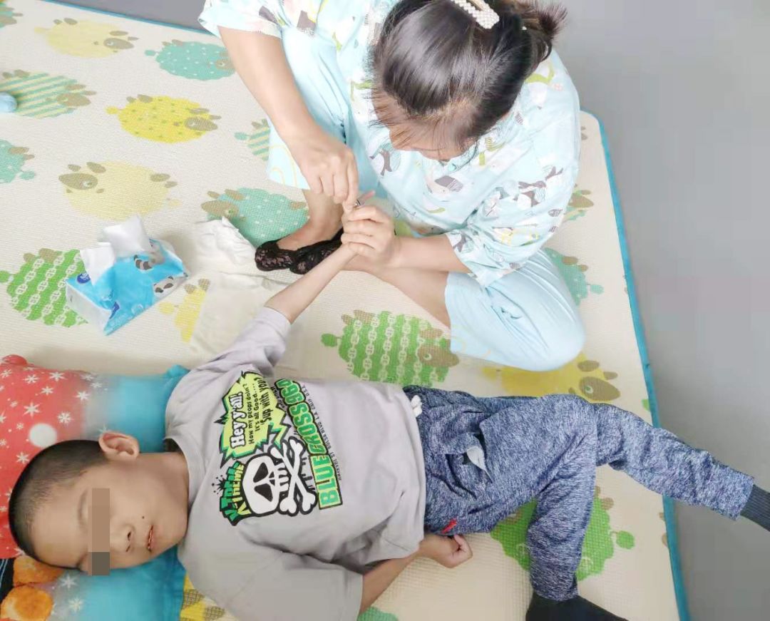                     在南京，与死神赛跑的30名孩子