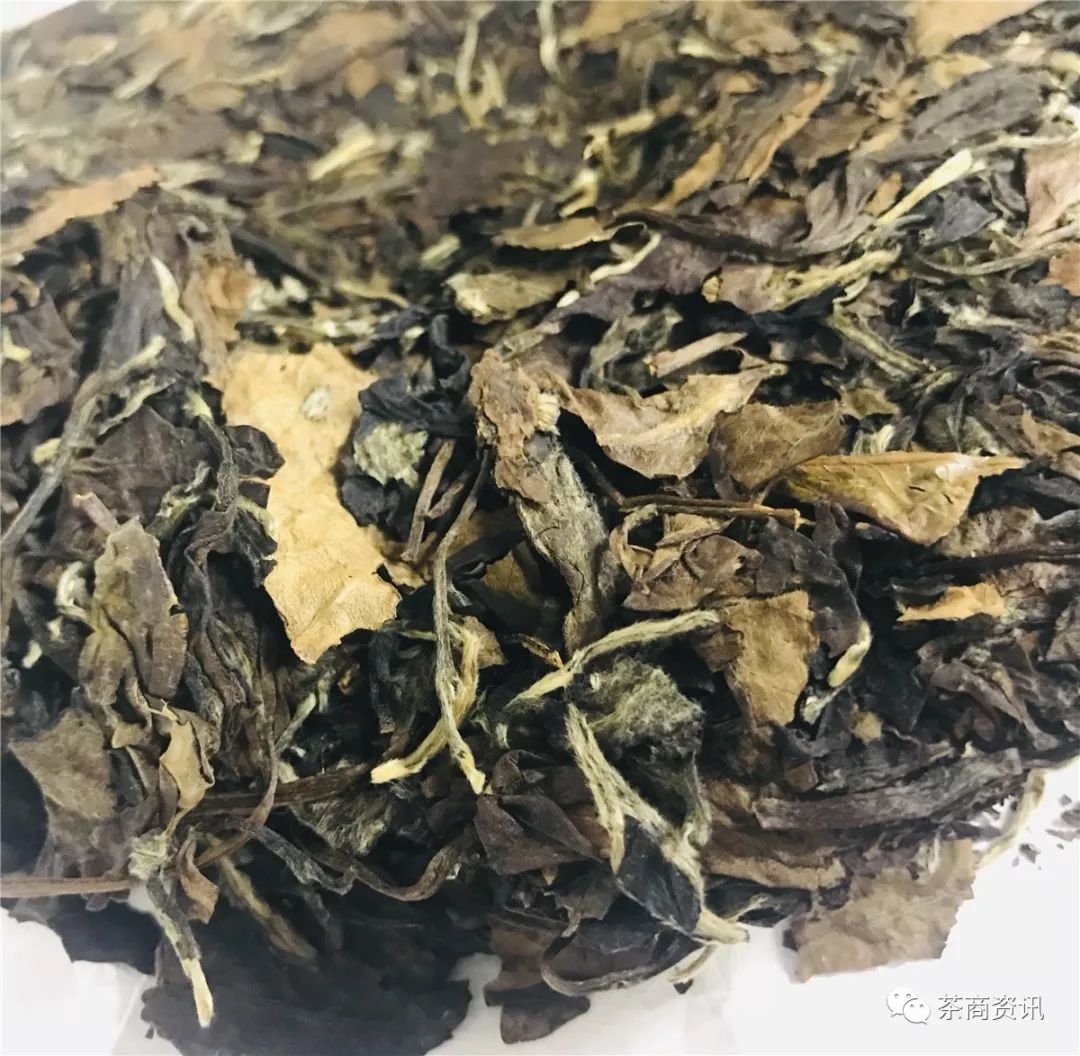 茶烟作为非食品类产品,在其生产公司拥有备案号且资质合法,且其营业