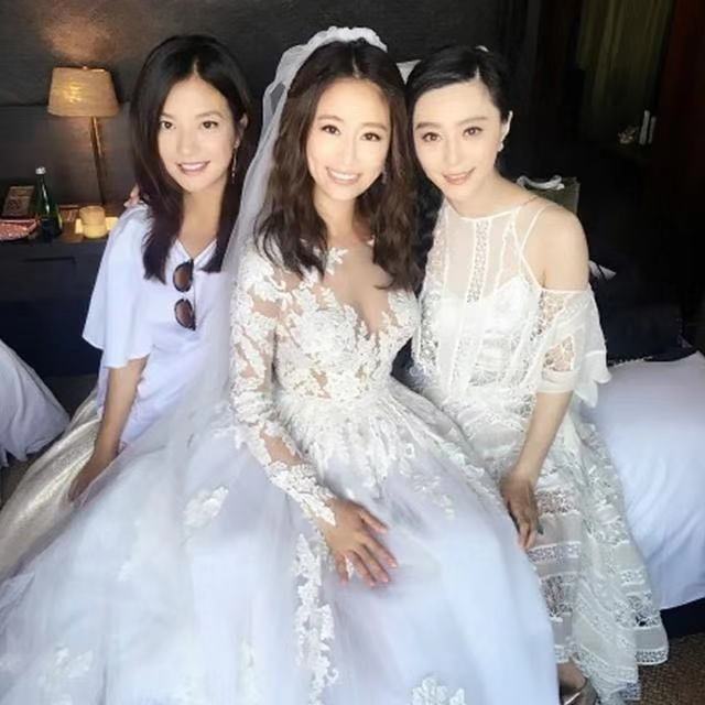 BG真人十大穿婚纱最美女星巩俐、林青霞、李嘉欣不如张馨予和郭碧婷仙(图6)