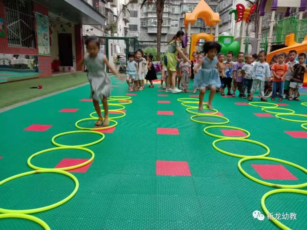 小兔跳跳跳简谱_跳跳鱼(5)