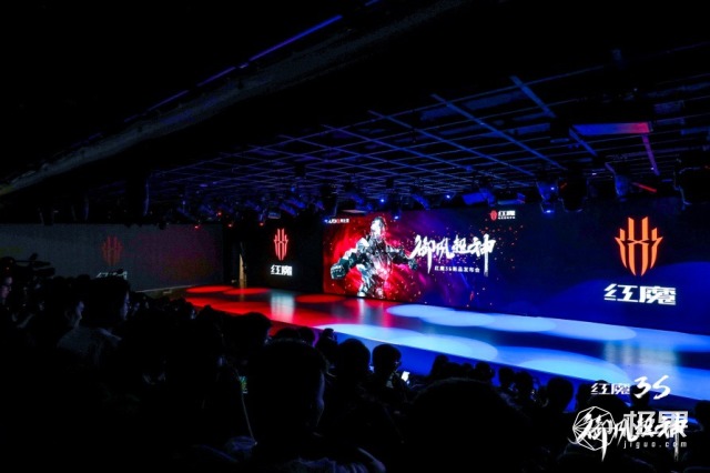红魔宇宙开启！最强散热性能之王红魔3S告诉你什么才是真电竞