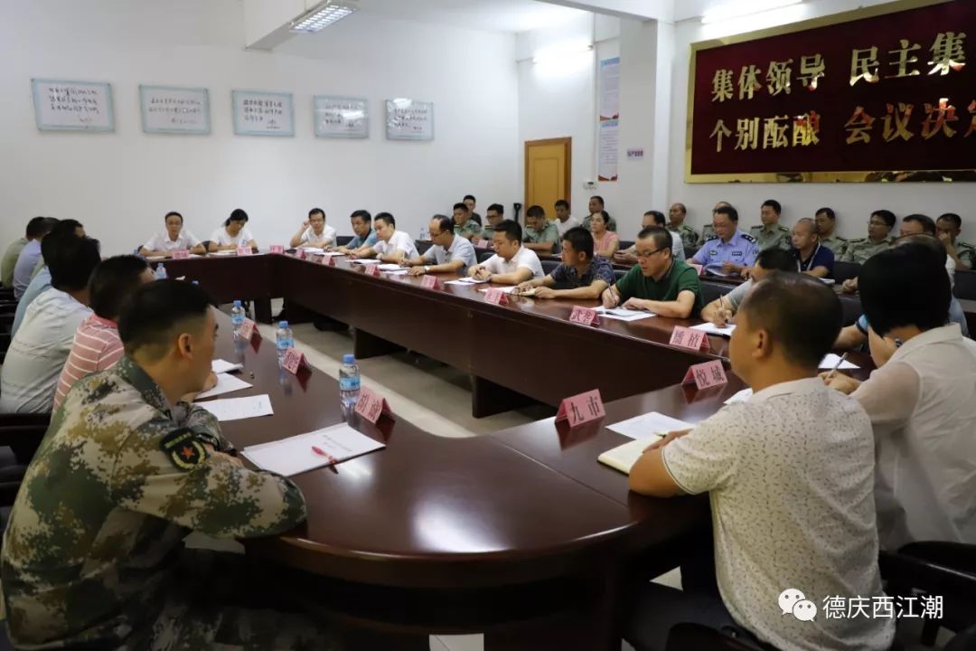德庆126名战区入伍,驻港部队5人,中部陆军新兵83集团军44人,南部战区科密u盘具体步骤图片