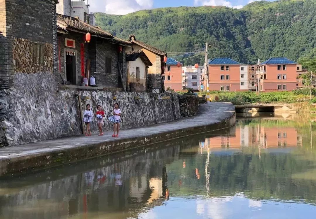 饶平永善村,民风淳朴,和谐共处,上善若水,永善长流.