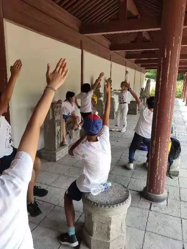 叹什么云成语_成语故事图片(2)