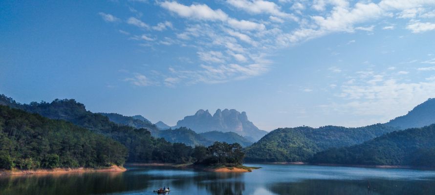 珠海住宅风水之奥秘：依山傍水的和谐统一与