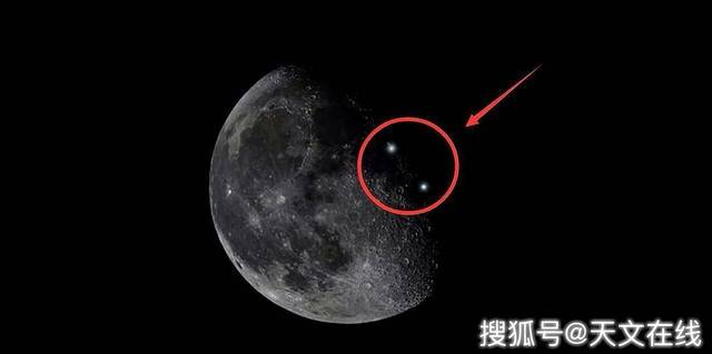 原创罕见画面天文学家们拍摄到陨石撞击月球的壮观影像